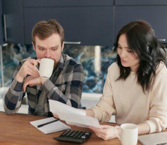 Půjčky od lidí – jak fungují a kdo je může získat