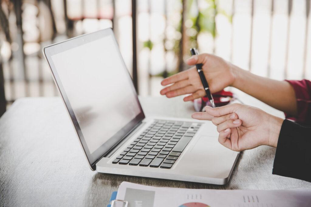 Insolvenční rejstřík drží údaje 5 let po skončení insolvence, registry dlužníků pracují s lhůtou 3 až 4 let.